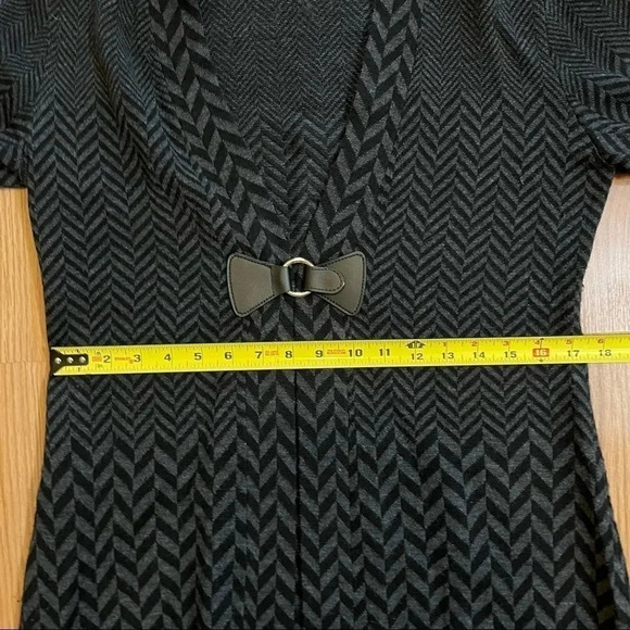 Soft Surroundings Womans Herringbone Wool Blend Cardigan Sweater Black Gray Med - Picture 7 of 8